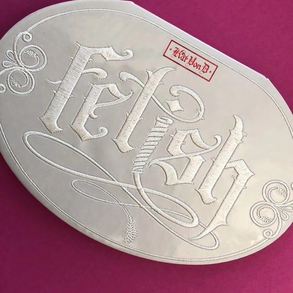 NWOT — “Fetish” Blush + Highlighter Palette — KVD Vegan Beauty - Picture 3 of 4